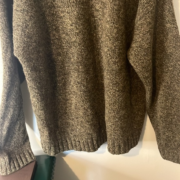 Vintage Abercrombie & Fitch 100% Shetland Wool Green Funnel Neck Sweater Sz L - Picture 7 of 8